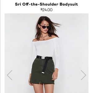 Nasty Gal Sri Off the shoulder Bodysuit in white M